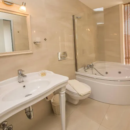 Destina 2* Çeşme
