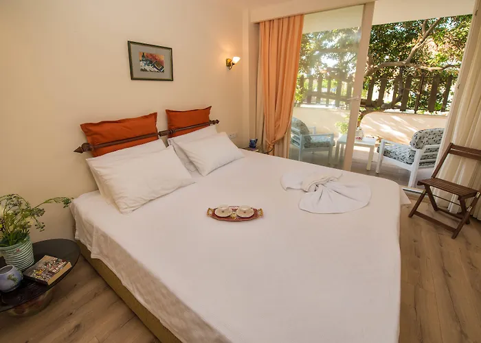 Ξενοδοχείο Destina 4*